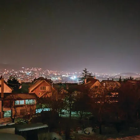 아파트 Buku Hill 아란젤로바츠