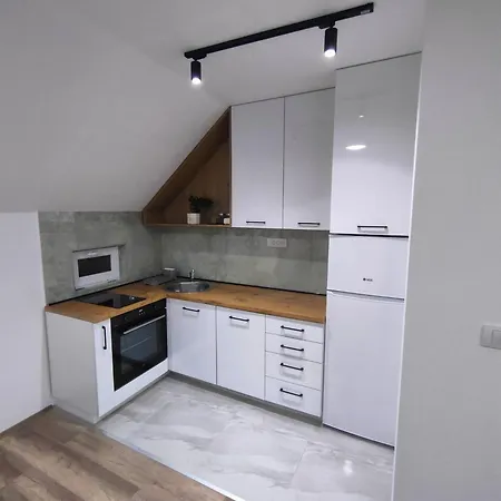 아파트 Buku Hill *