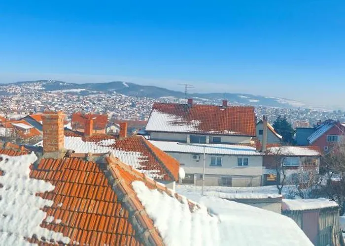 Buku Hill Аранделовац