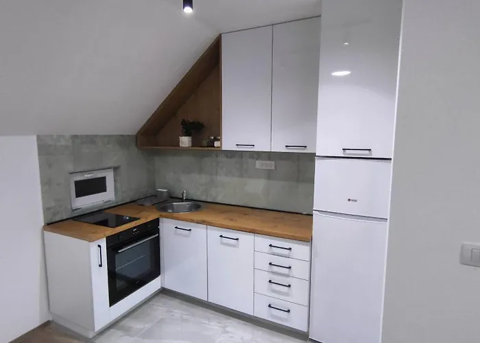 Апартаменты Buku Hill *